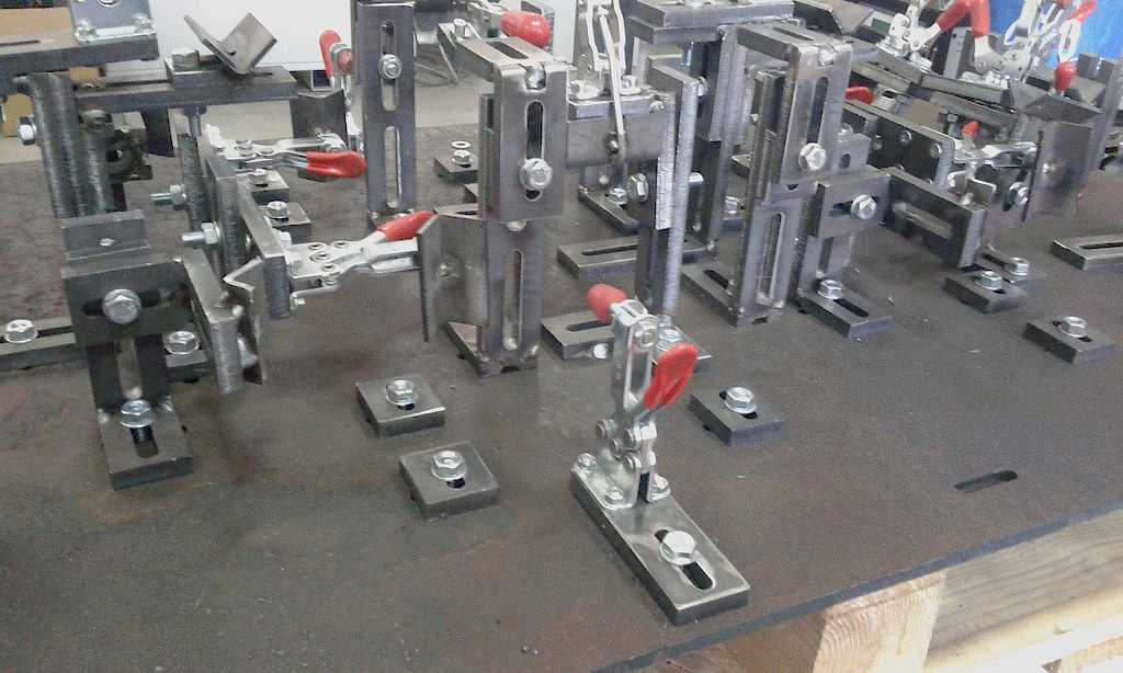 Кондуктор для сварки сложных деталей