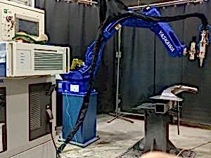 РТК для лазерной 3D-обрезки штампованных деталей